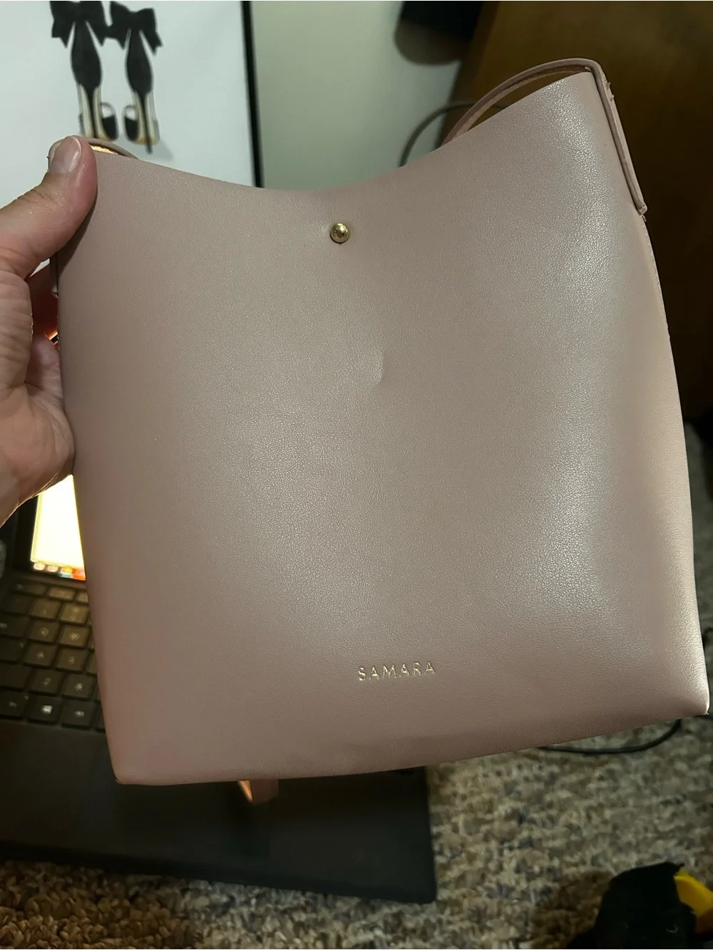 Samara Medium Shoulder Bag Peony Vegan Leather, like new